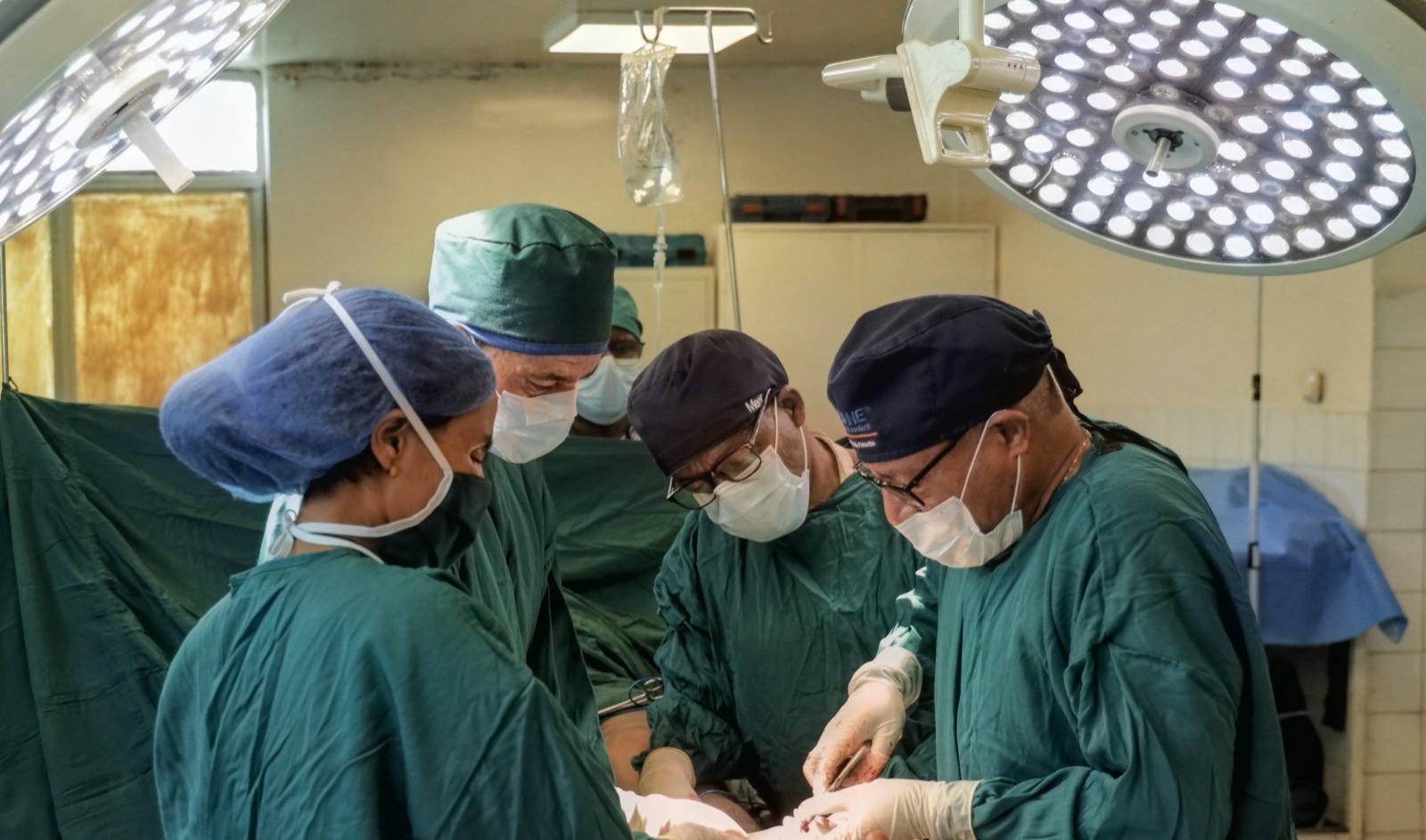 The surgical team operating at Yordanos Hospital
